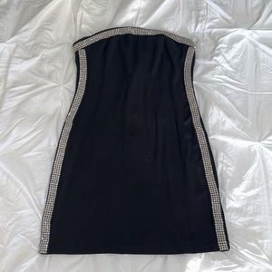 Apricot Lane, mini black body con rhinestone dress